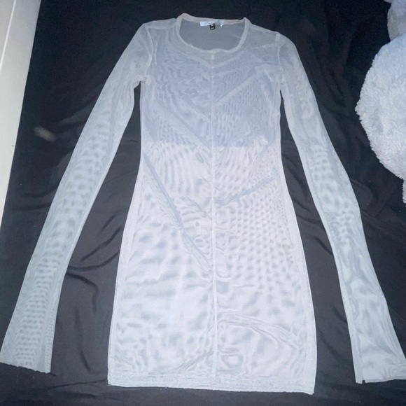 LAQUAN SMITH DRESS - Picture 2 of 4